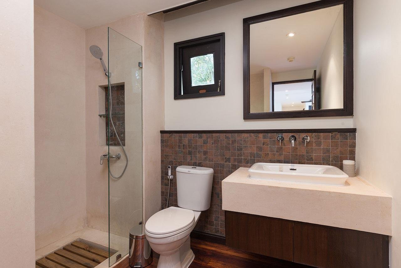 Property image - full photo 12