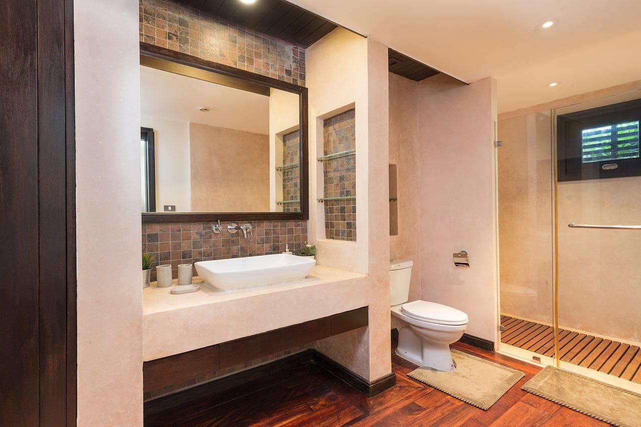 Property image - full photo 14