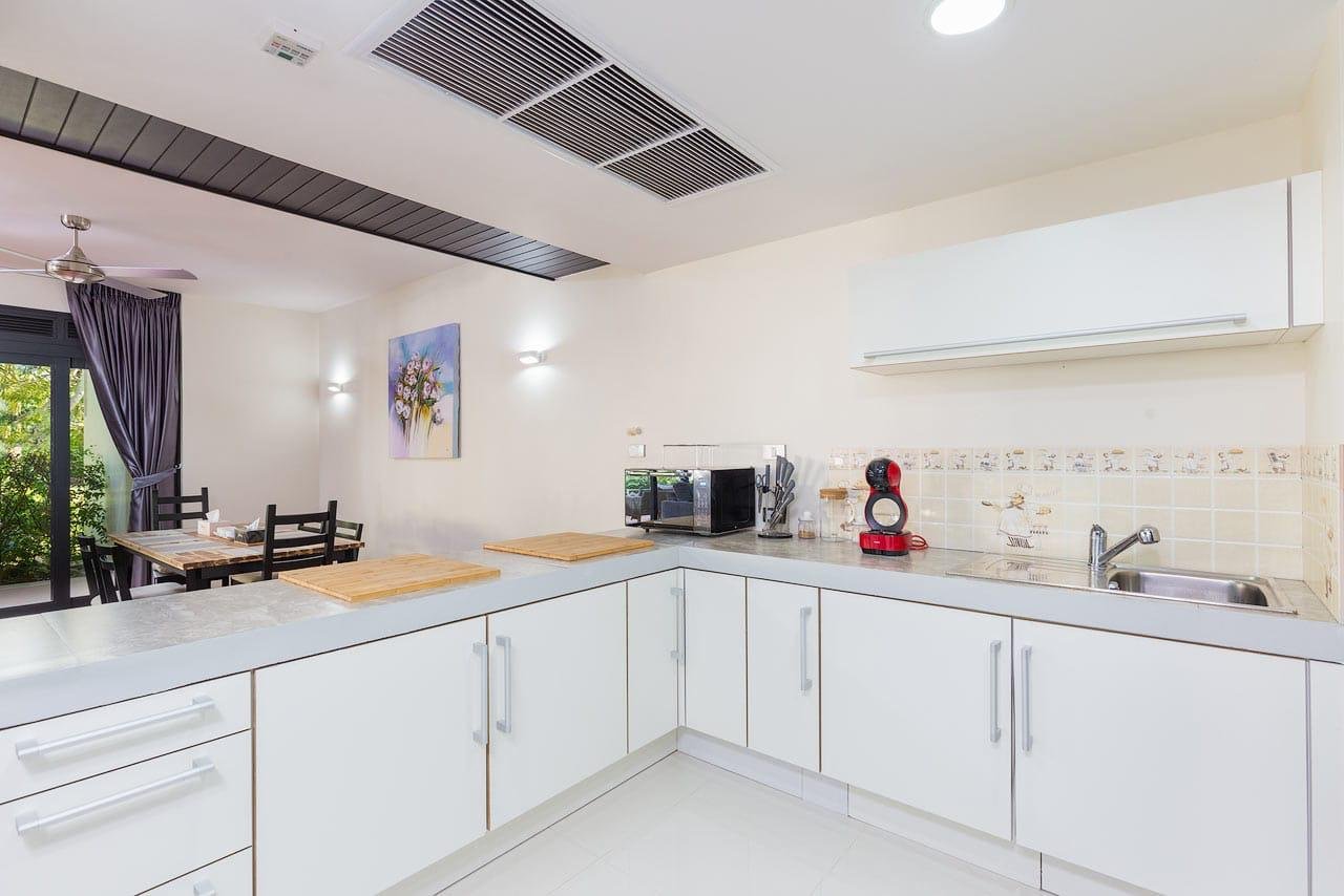 Property image - full photo 12