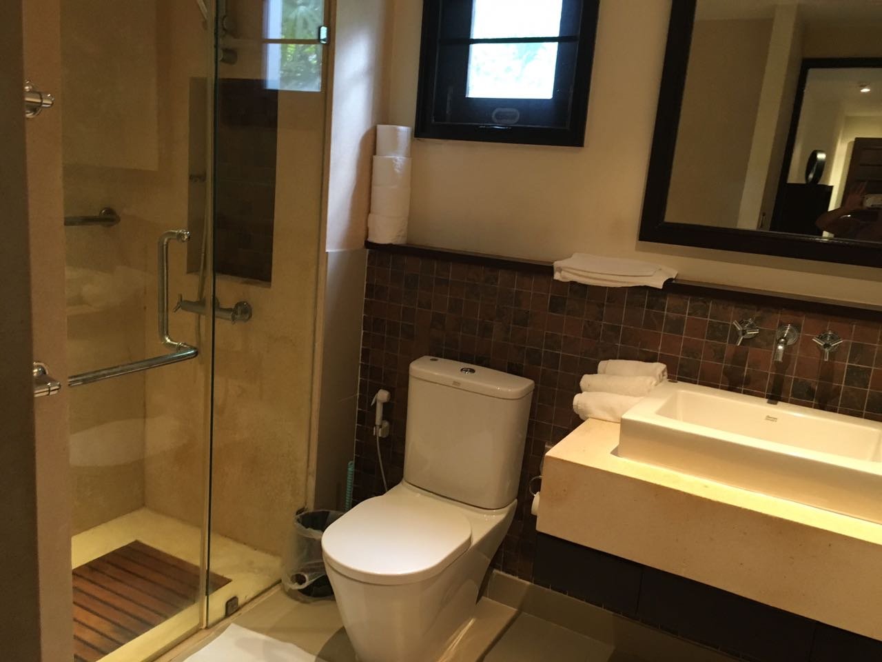 Property image - full photo 12