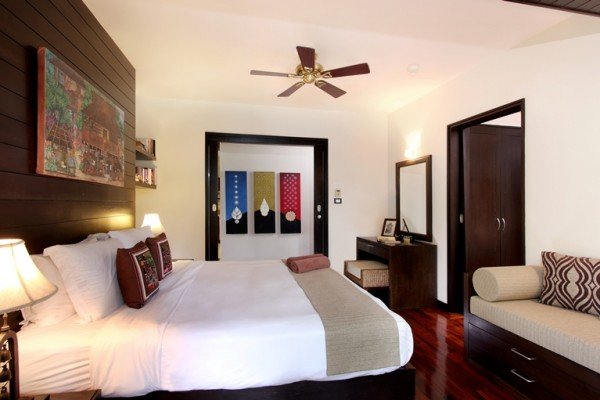 Property image - full photo 9