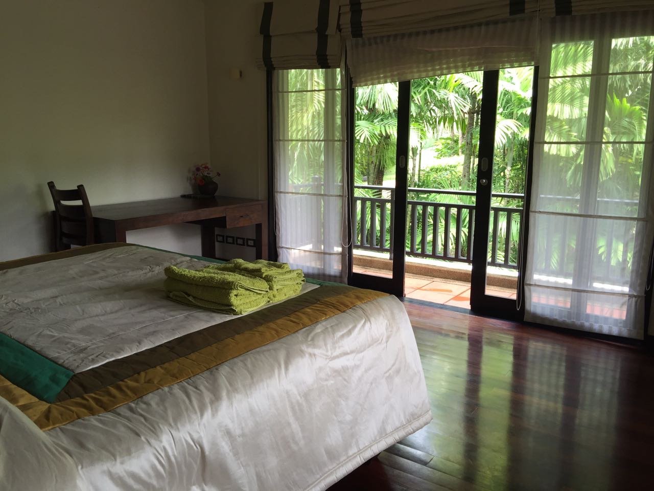 Property image - full photo 14