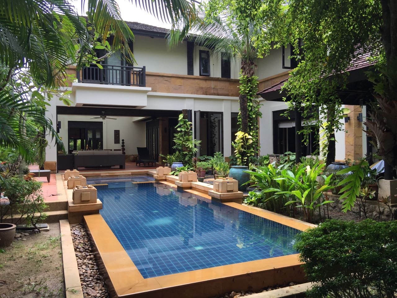 Property image - full photo 5