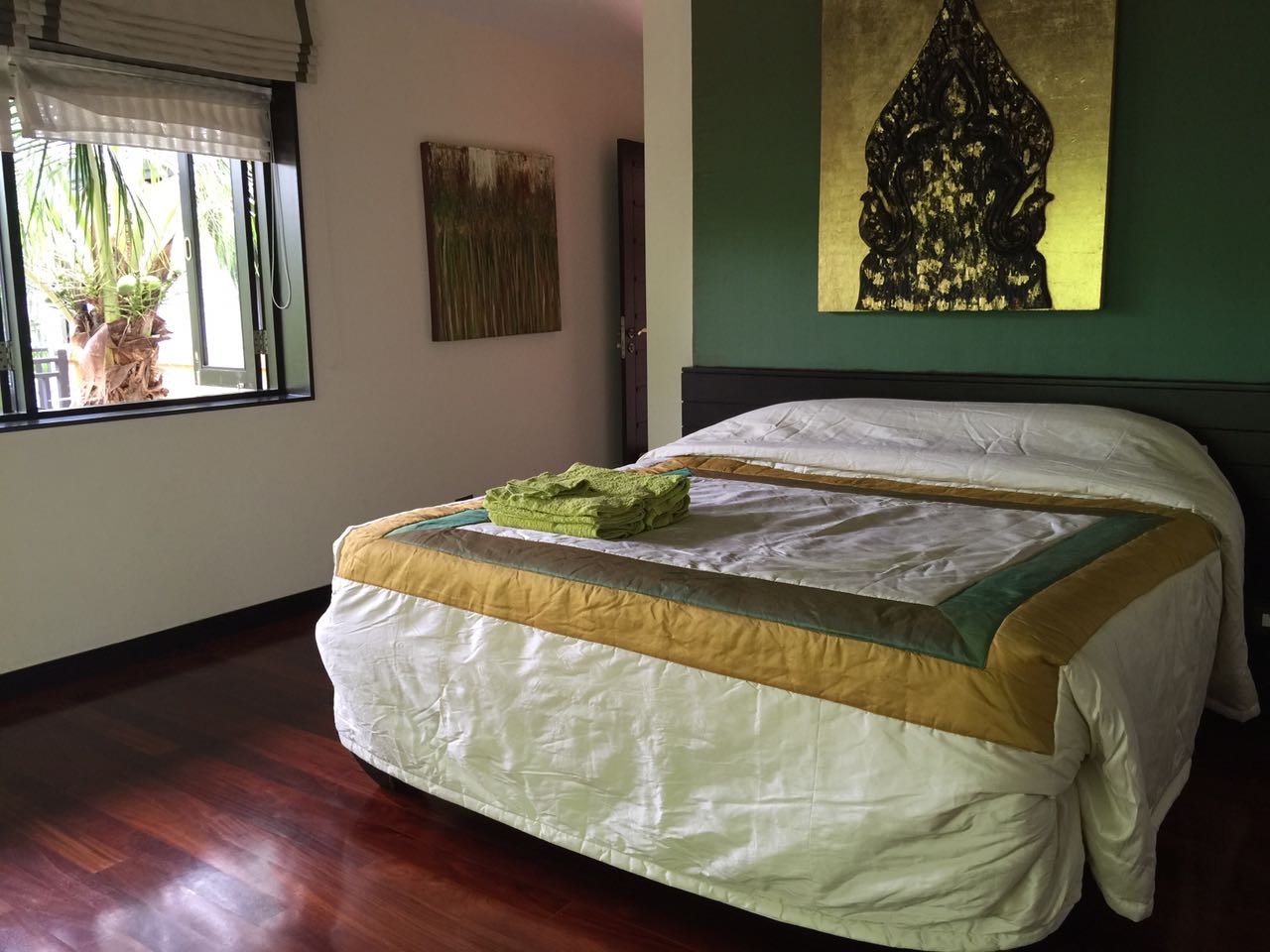 Property image - full photo 15
