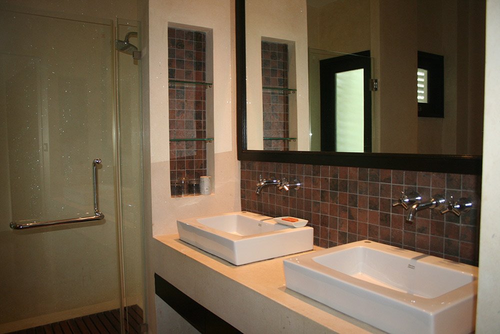 Property image - full photo 17