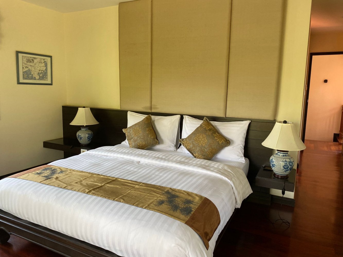 Property image - full photo 17