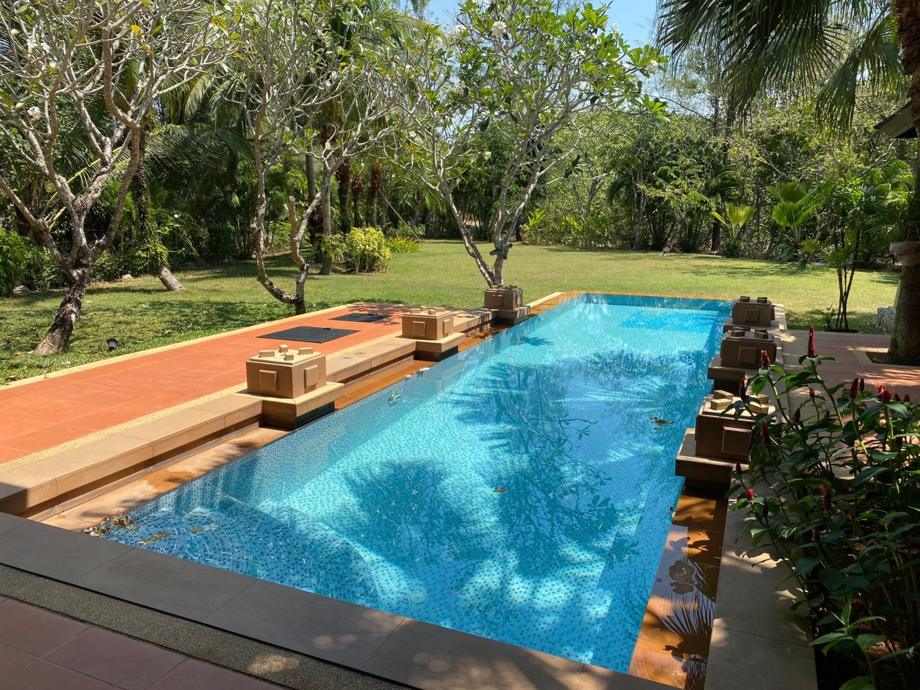 Property image - full photo 1