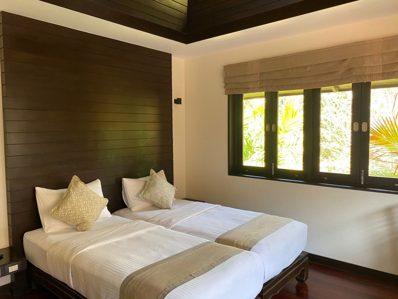 Property image - full photo 13