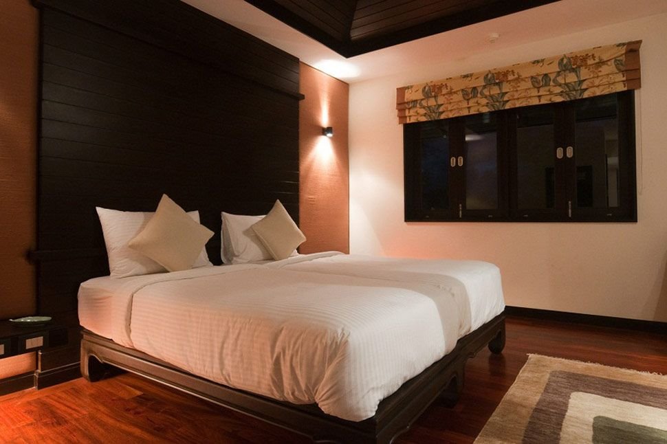 Property image - full photo 15