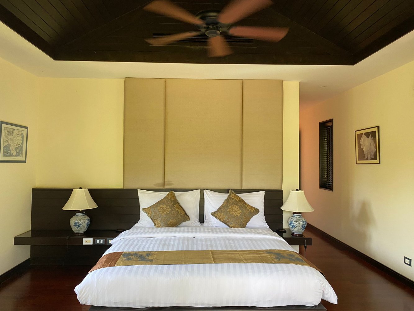Property image - full photo 16
