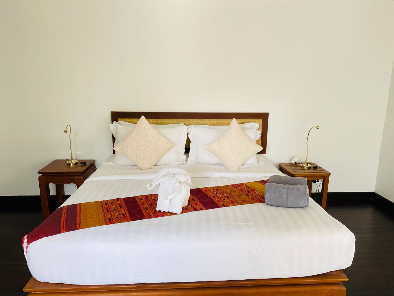 Property image - full photo 34