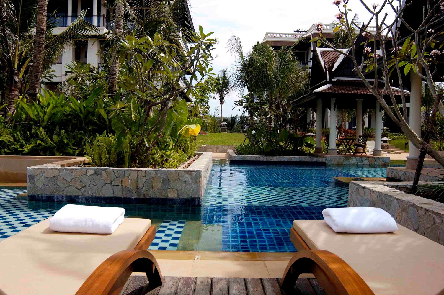 Property image - full photo 3