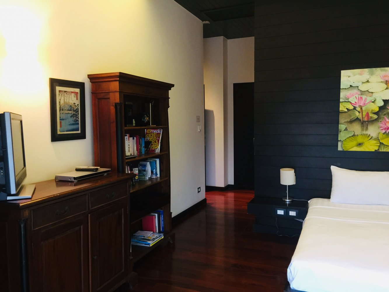 Property image - full photo 22