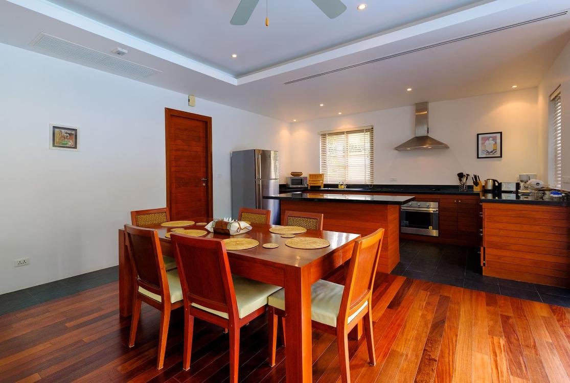 Property image - full photo 7