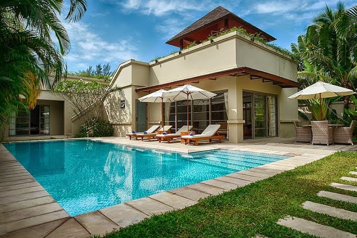 Property image - full photo 2