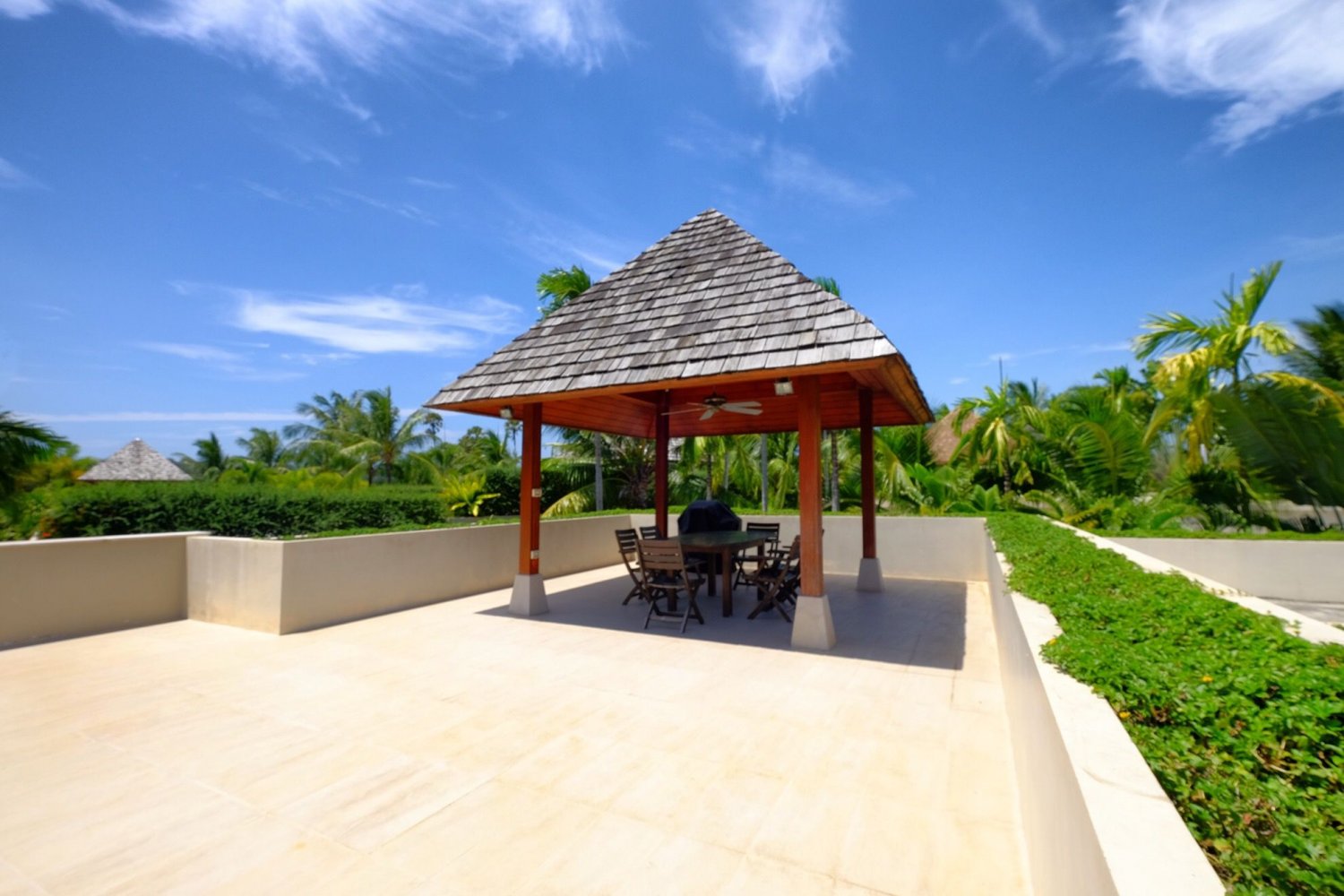 Property image - full photo 28