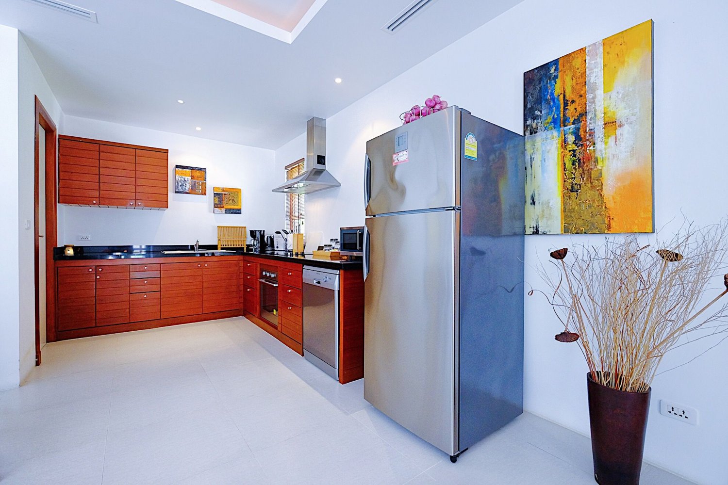 Property image - full photo 12