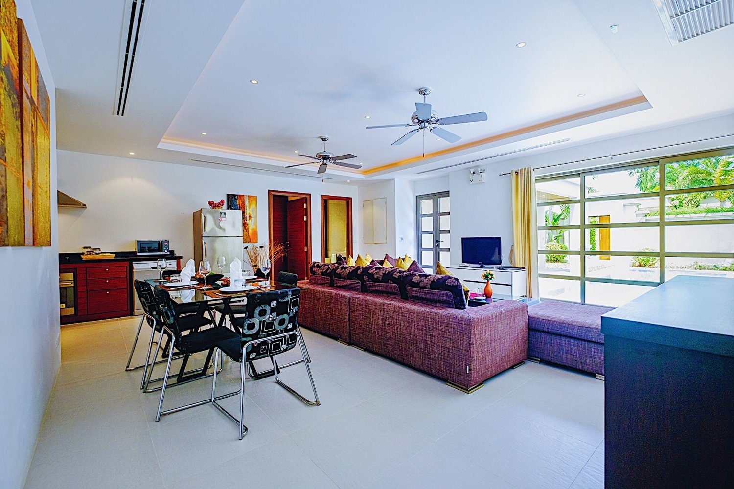 Property image - full photo 11