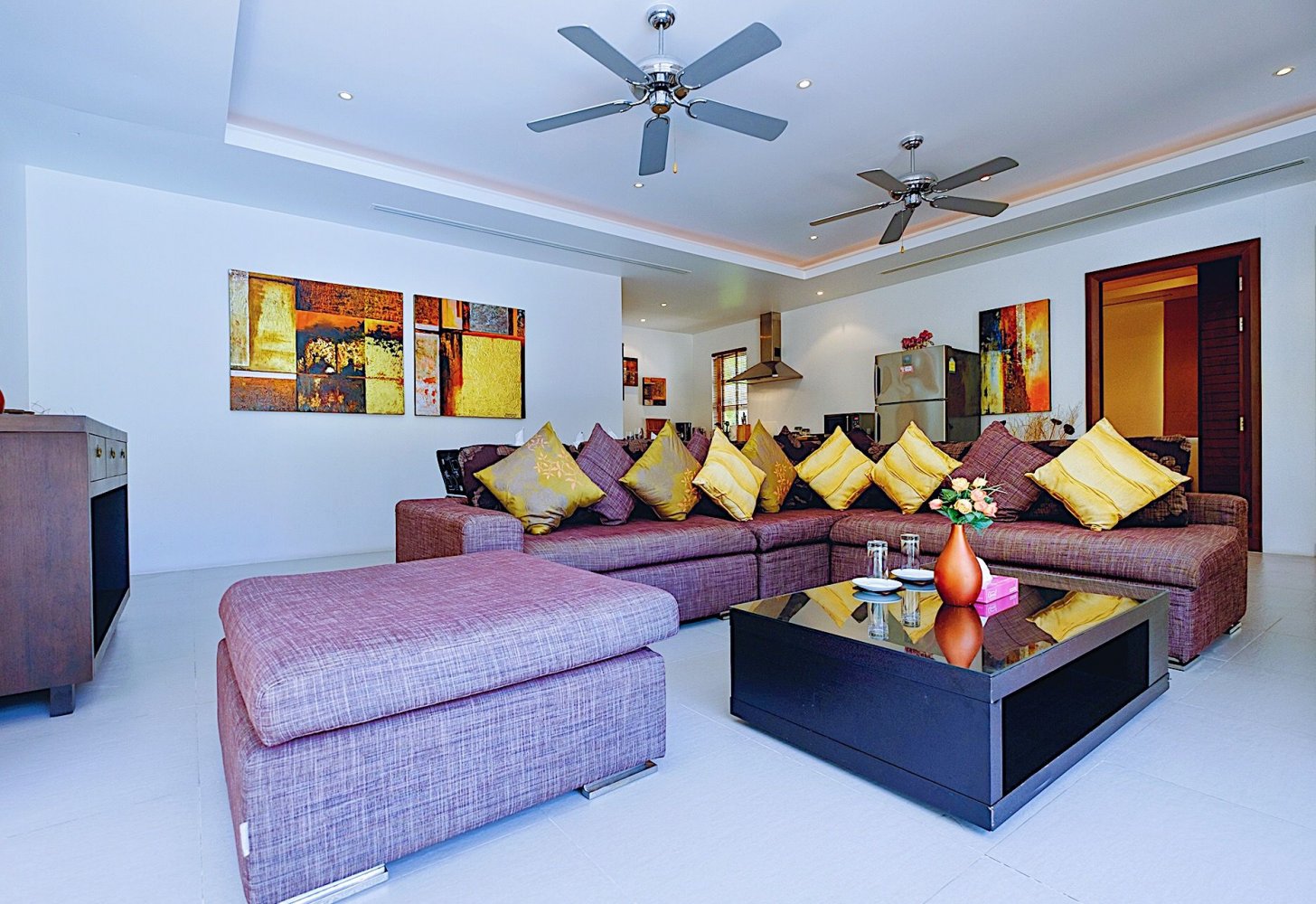 Property image - full photo 15