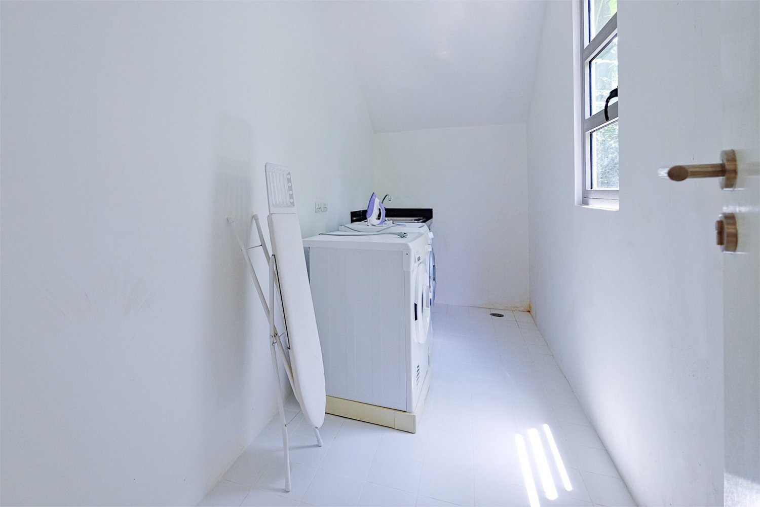 Property image - full photo 25