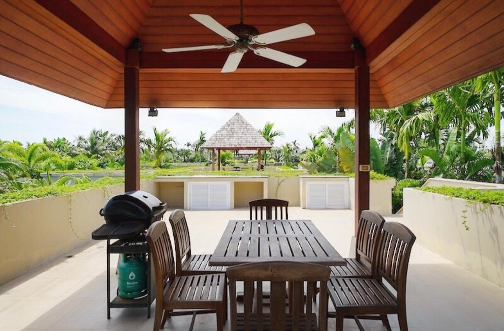 Property image - full photo 21
