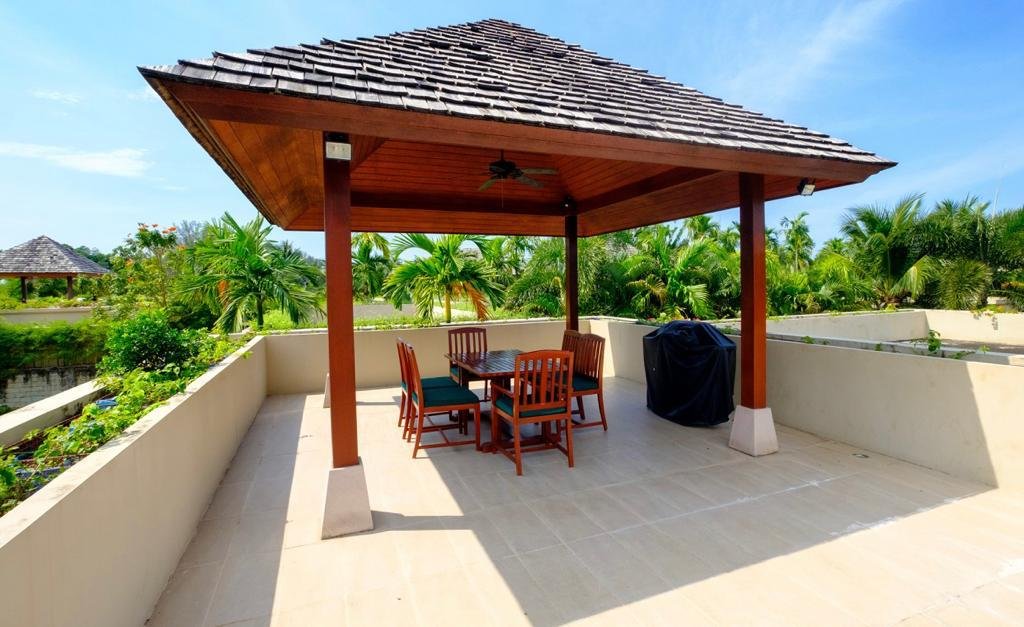 Property image - full photo 18