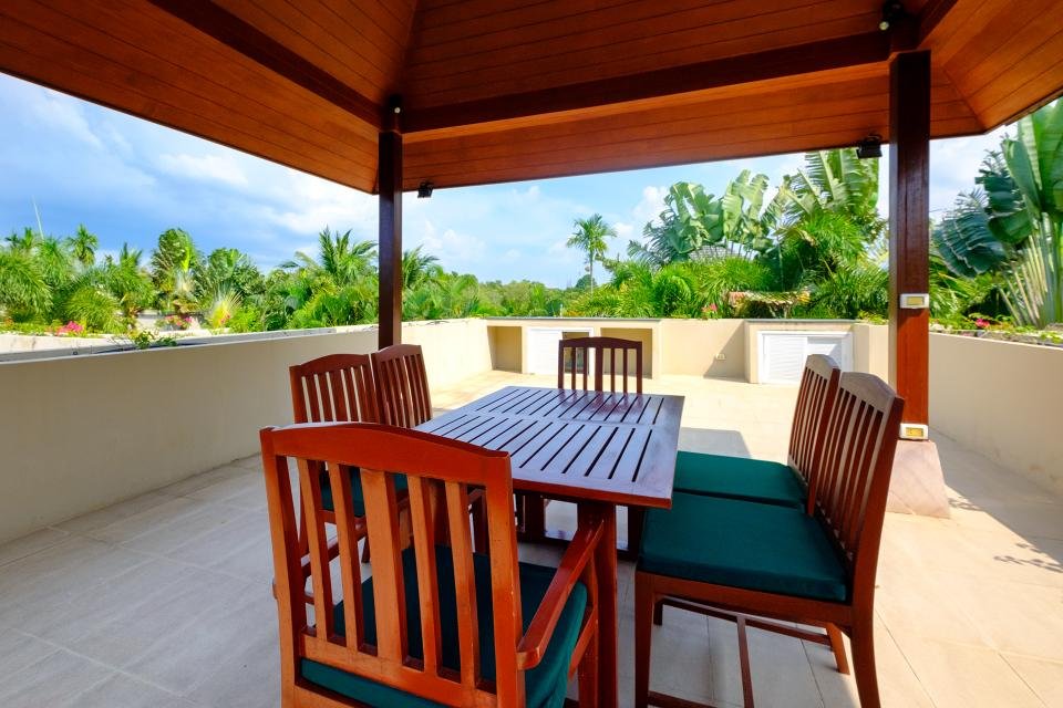 Property image - full photo 5