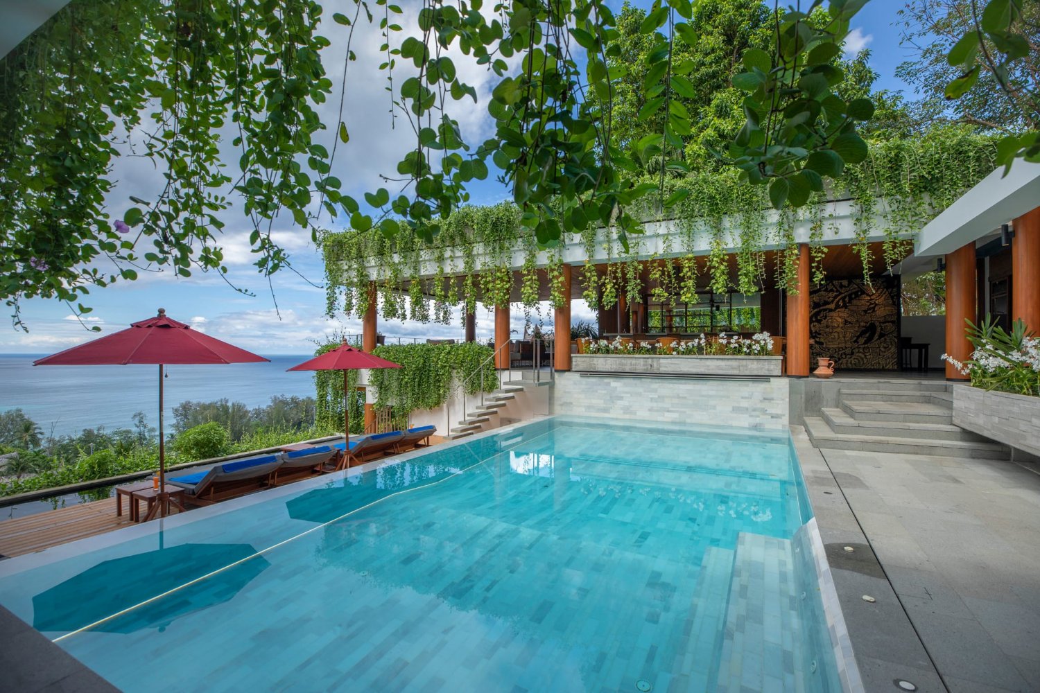 Property image - full photo 4