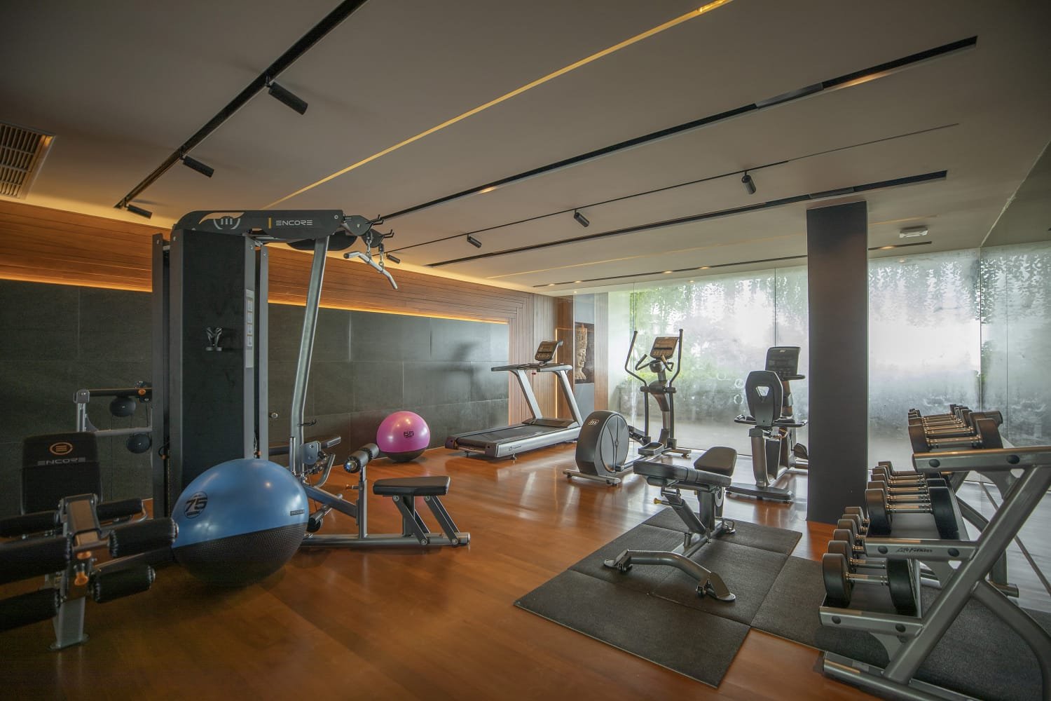 Property image - full photo 31