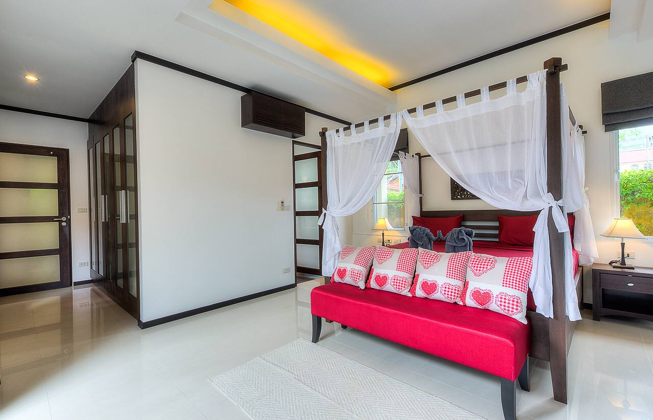 Property image - full photo 23