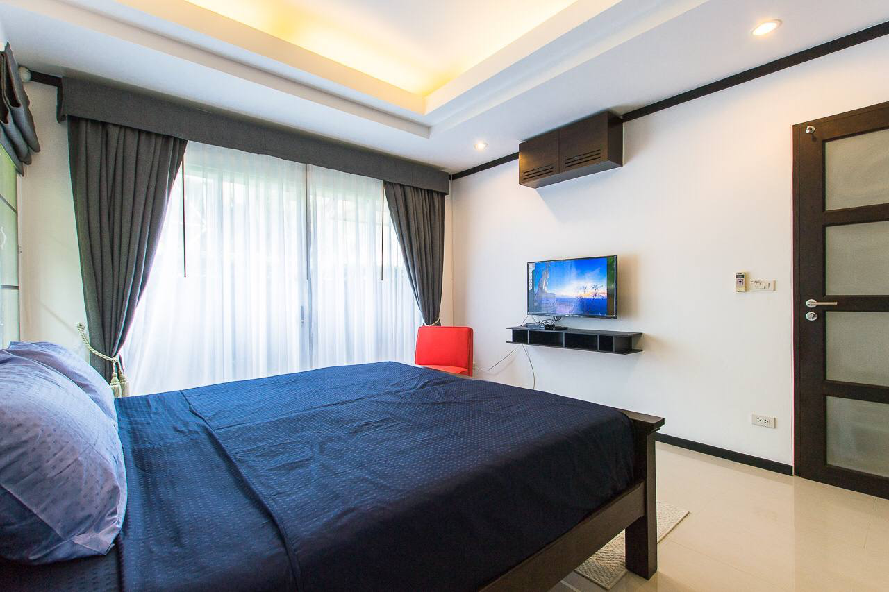 Property image - full photo 25