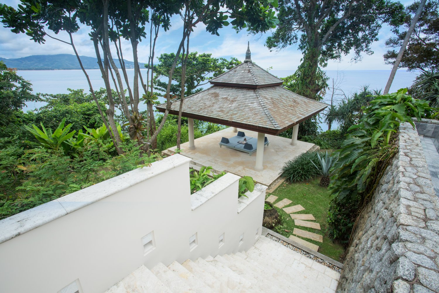 Property image - full photo 13