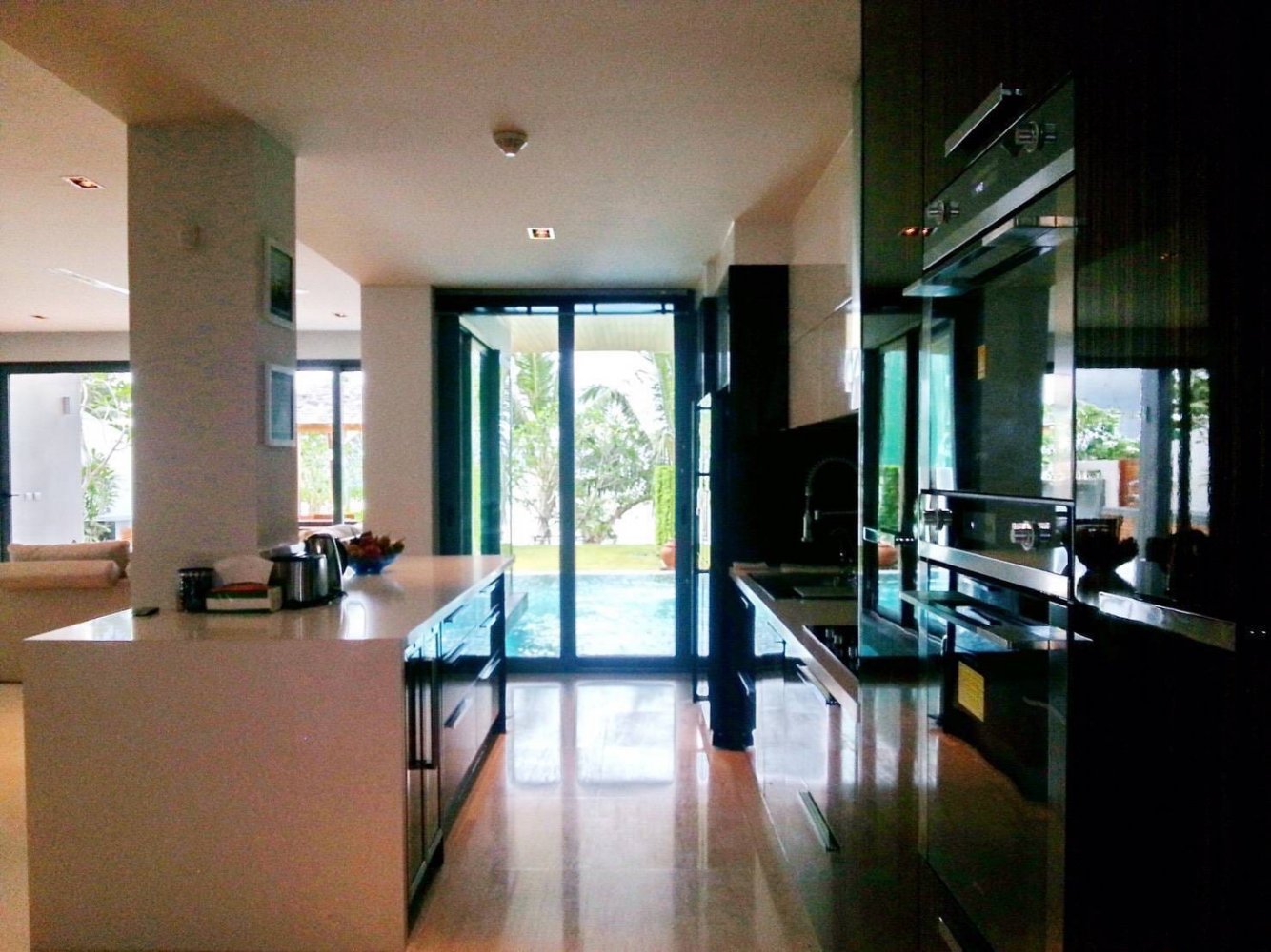 Property image - full photo 11