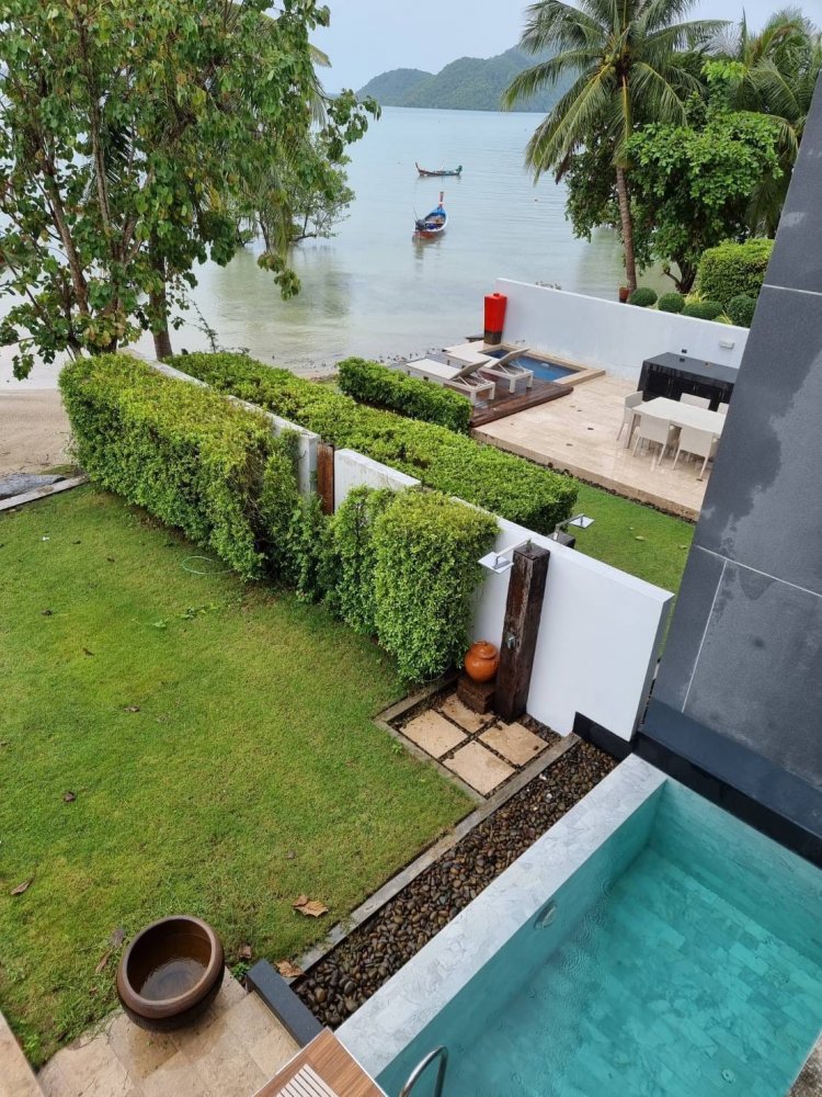 Property image - full photo 20