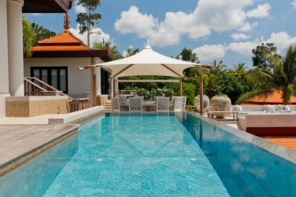 Property image - full photo 2