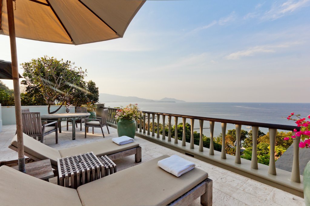 Property image - full photo 2