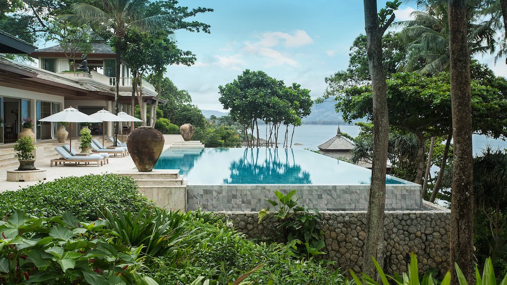 Property image - full photo 3