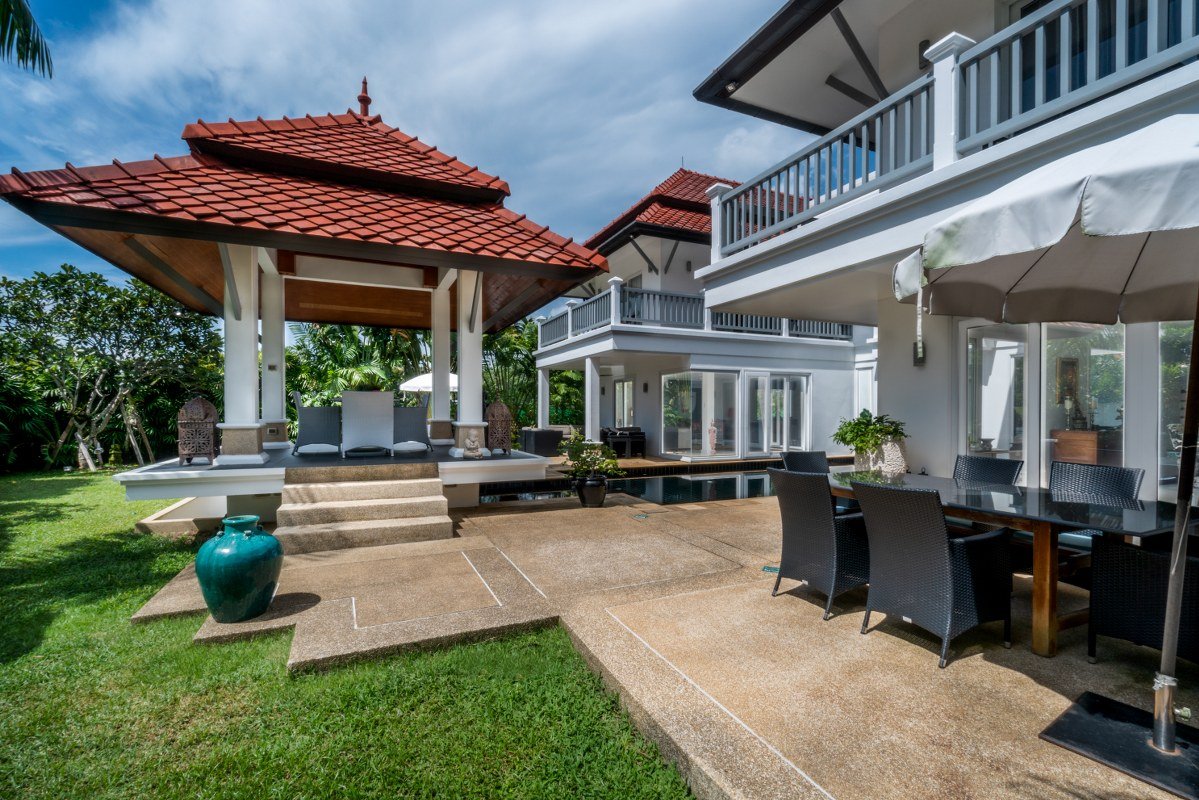 Property image - full photo 4