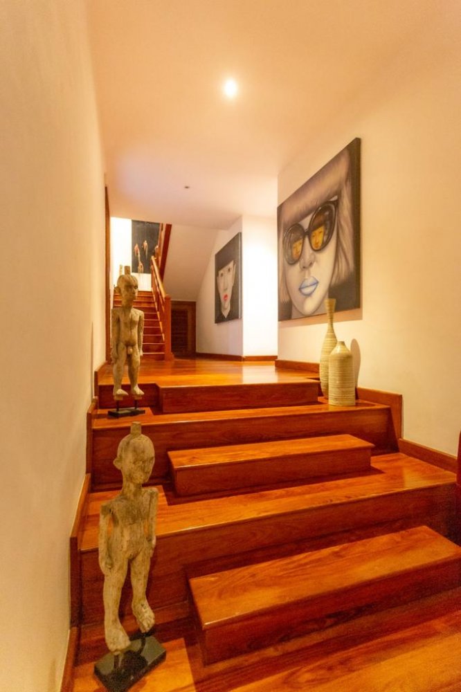Property image - full photo 28