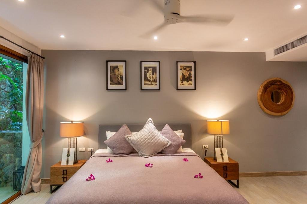 Property image - full photo 25