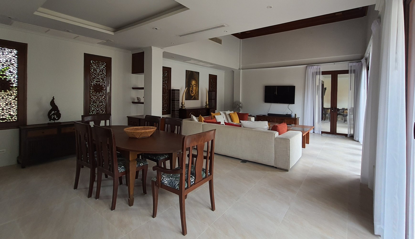 Property image - full photo 10