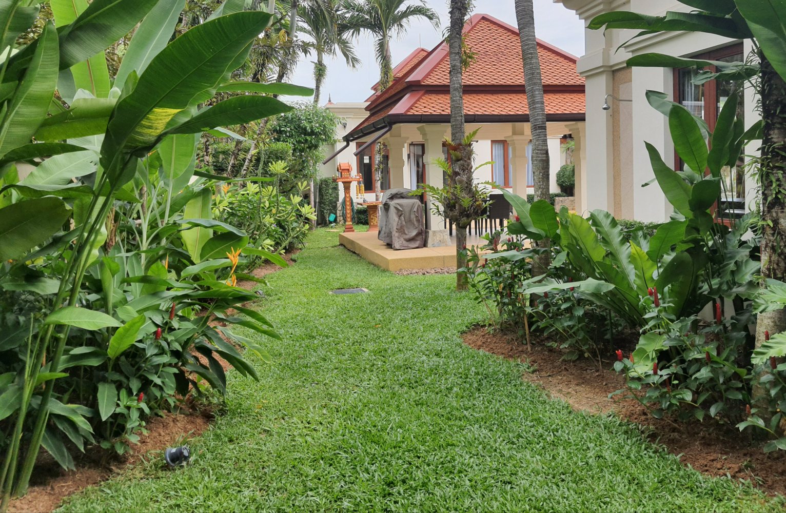 Property image - full photo 11
