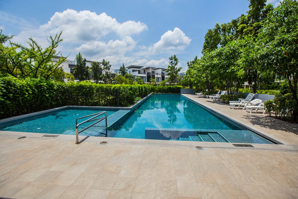Property image - full photo 6