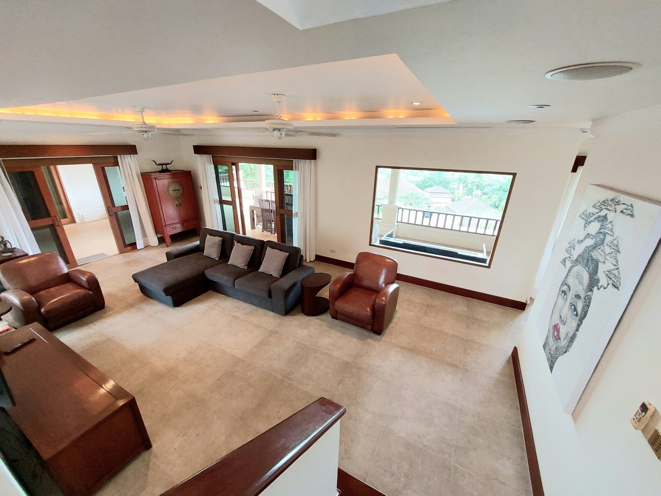 Property image - full photo 9