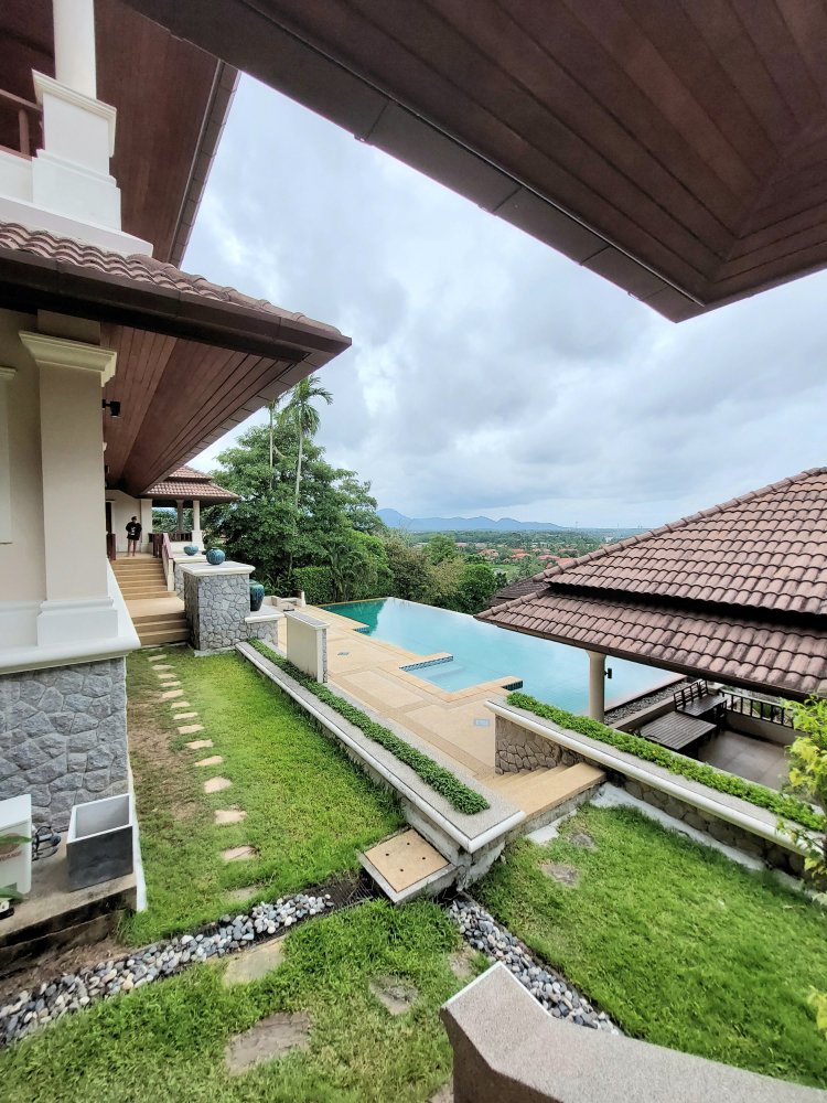 Property image - full photo 21