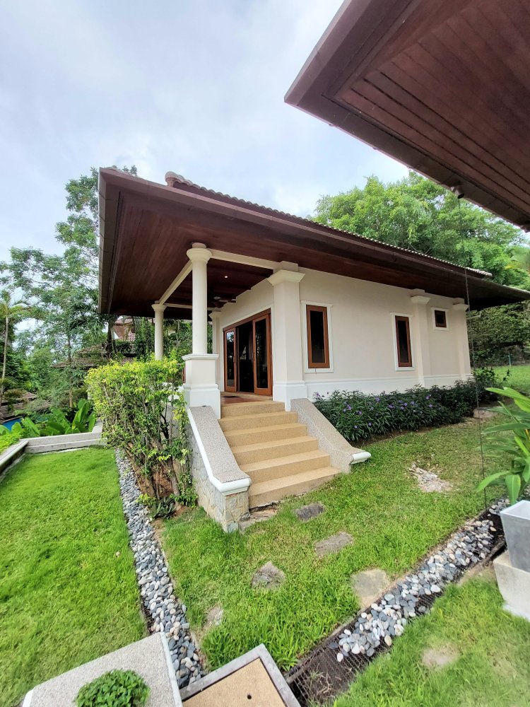 Property image - full photo 22