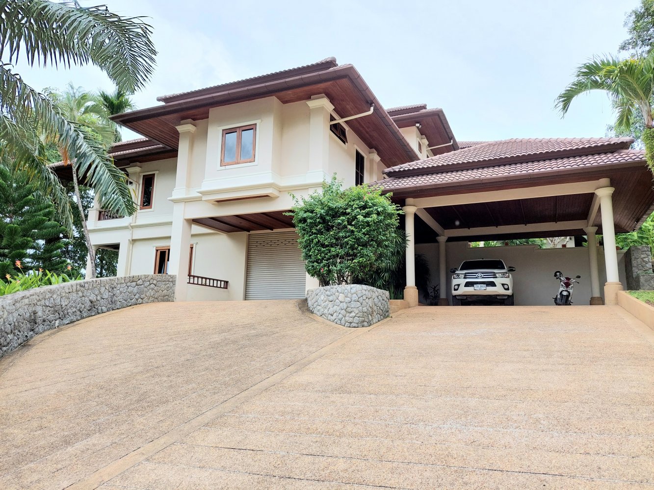 Property image - full photo 25