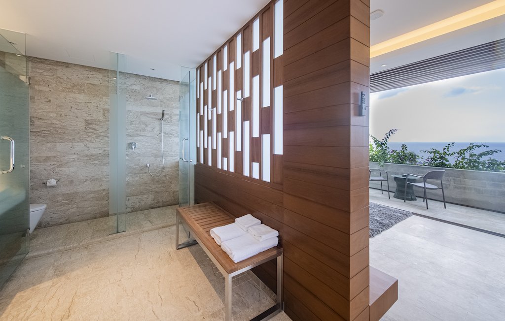 Property image - full photo 76