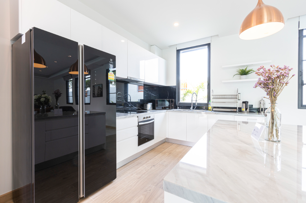Property image - full photo 33