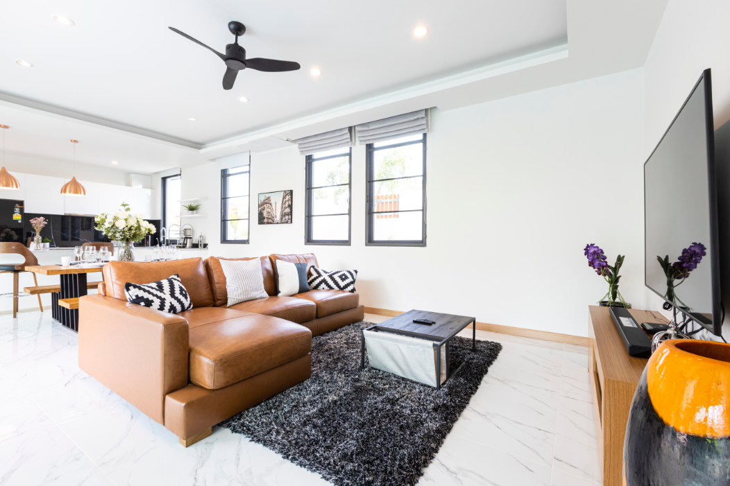 Property image - full photo 36